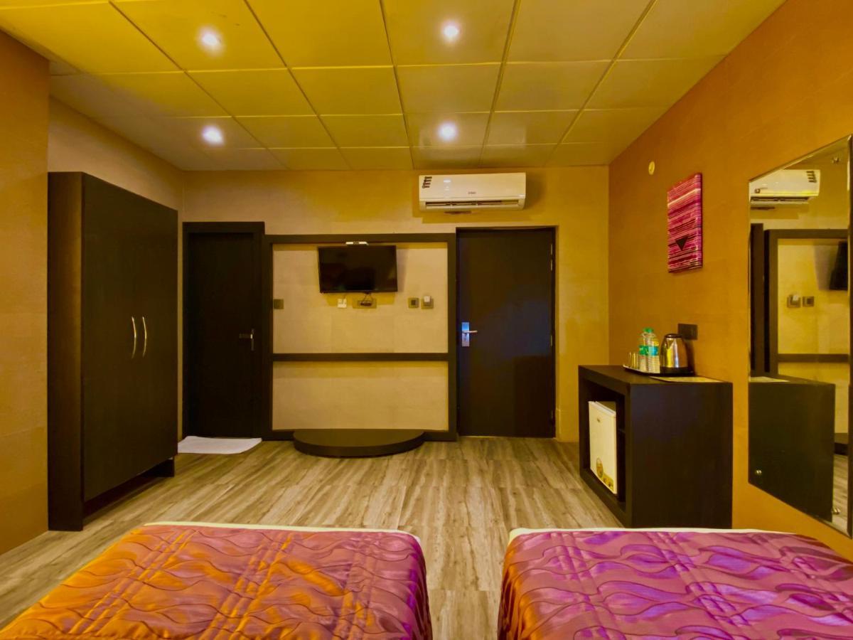 Ace Prime Hotel Greater Noida Extérieur photo