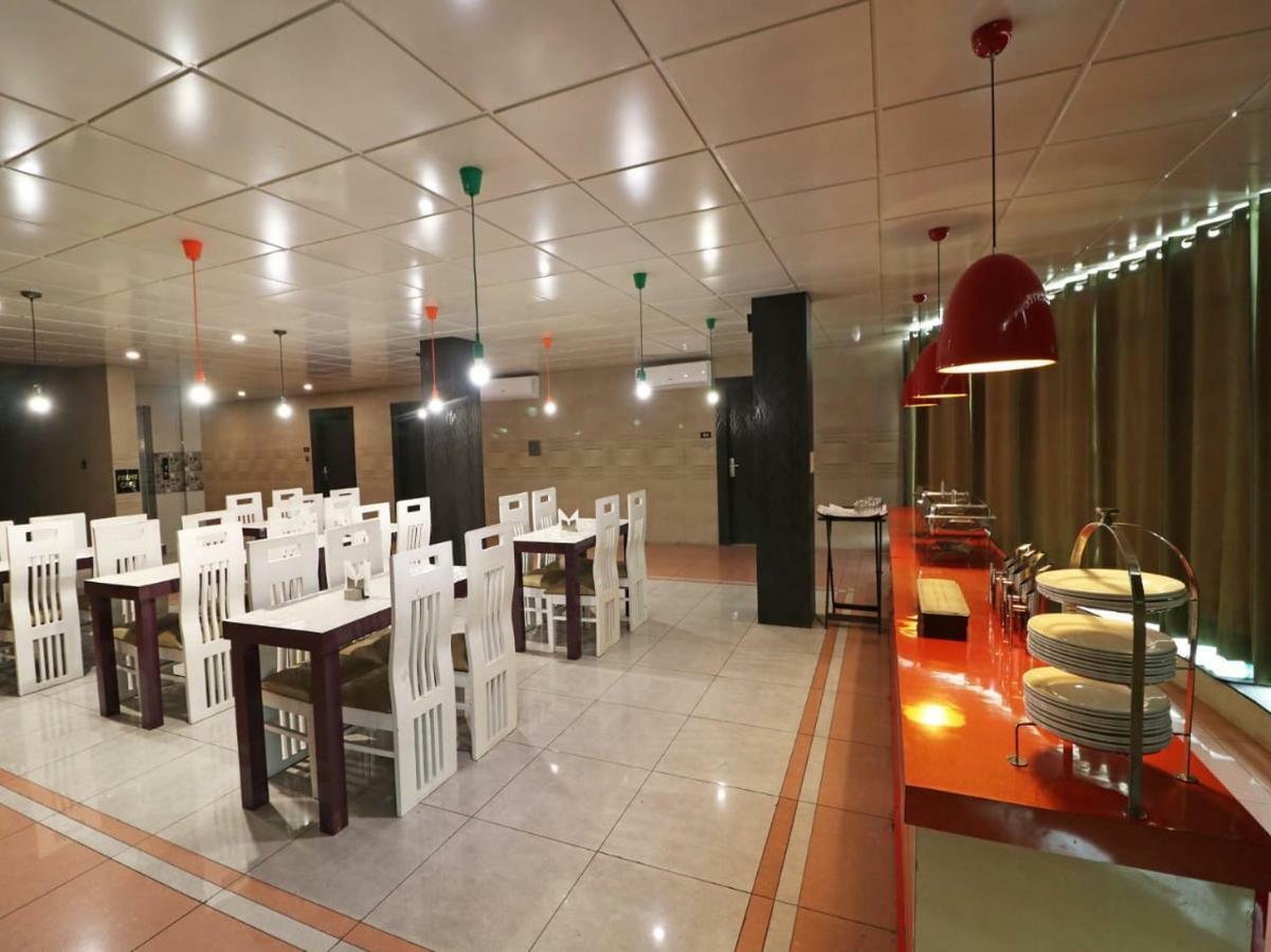 Ace Prime Hotel Greater Noida Extérieur photo
